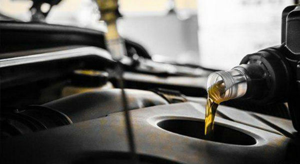 车辆用的是全合成机油，多长时间做一次保养？
